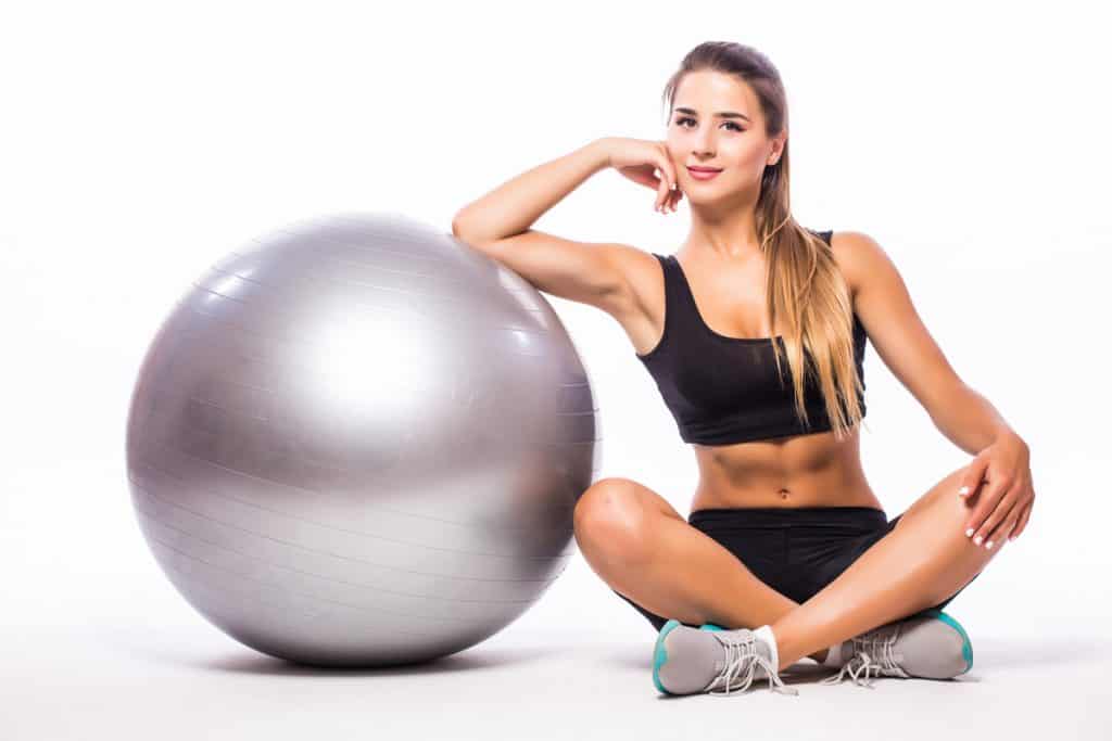 Vježbe na pilates lopti – Prikaz 12 vježbi